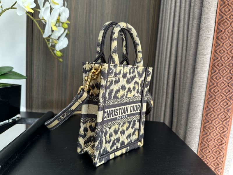 Christian Dior Shopping Bags